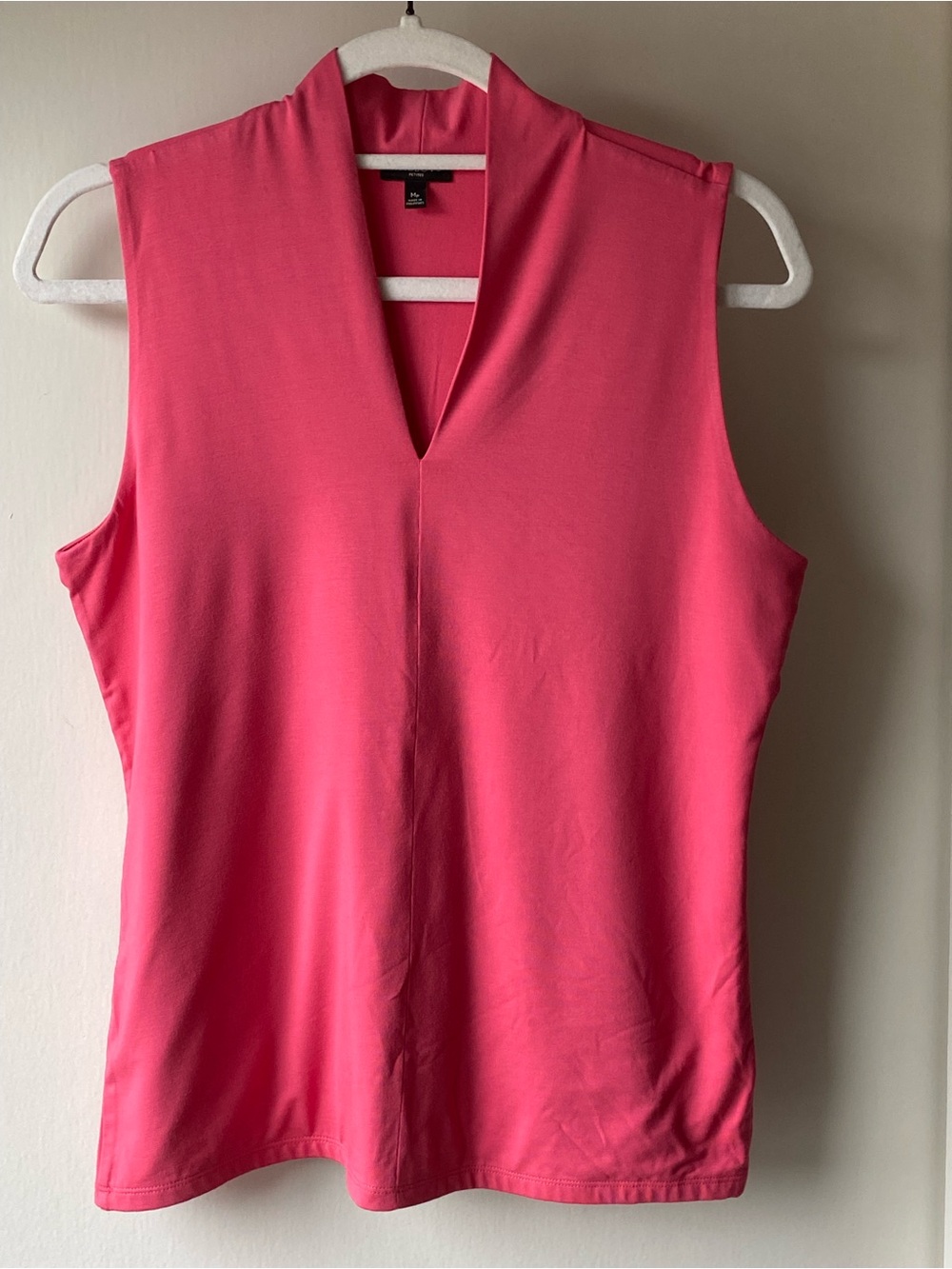 Talbots Sleeveless Split V-neck Tank Top Size Medium Petite MP Salmon Pink EUC